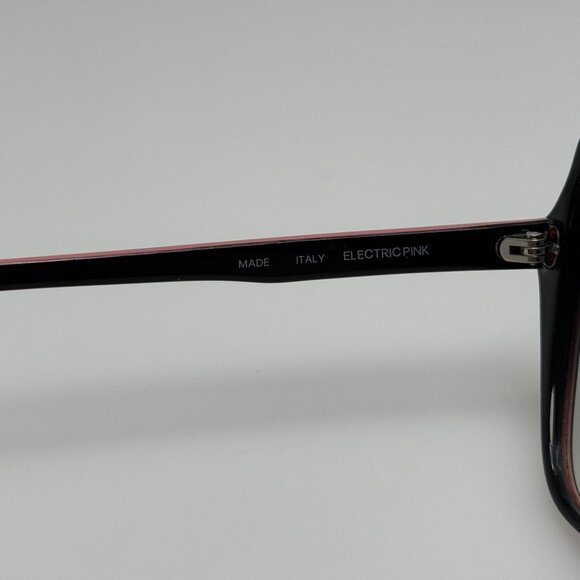 Luxottica Sunglasses 1388 Electric Pink Avant Garde Vintage Frames Italy Retro main image 4